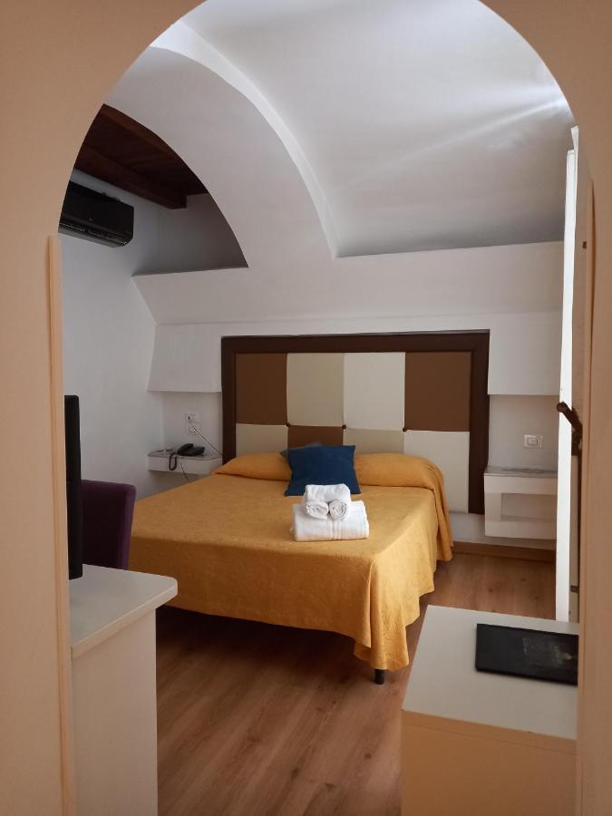 Suite Palazzo Luciani Salerno Dış mekan fotoğraf
